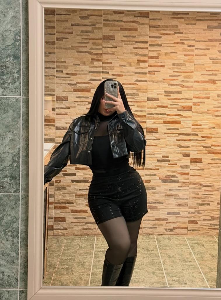 Chica busca chico en Jaén: 