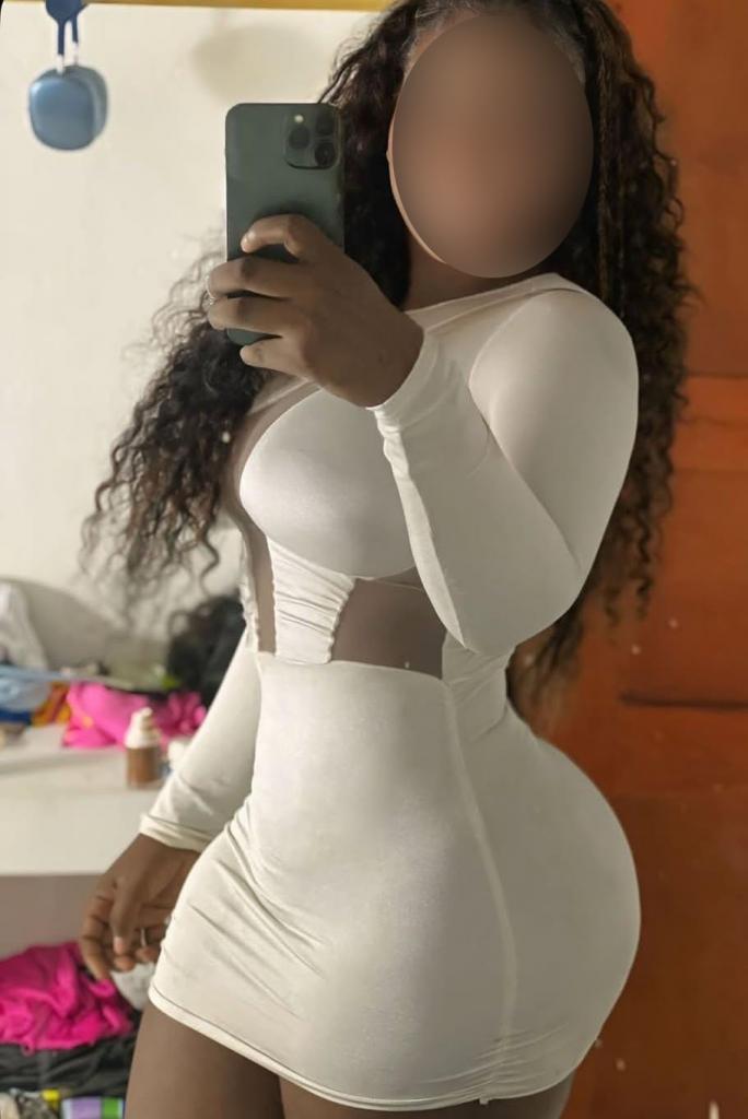 Chica busca chico en Tenerife: 