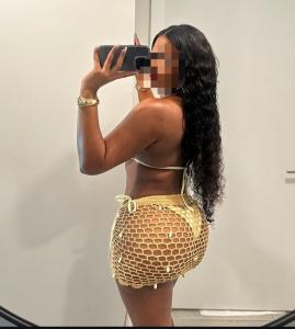 671268916: Chica busca chico en Barcelona