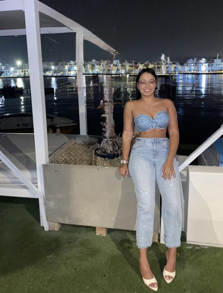 Chica busca chico en Granada: 