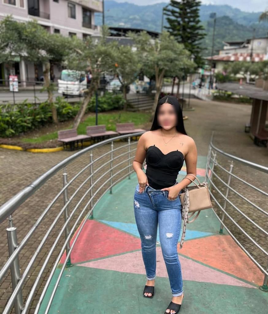 613945970: Chica busca chico en Jaén