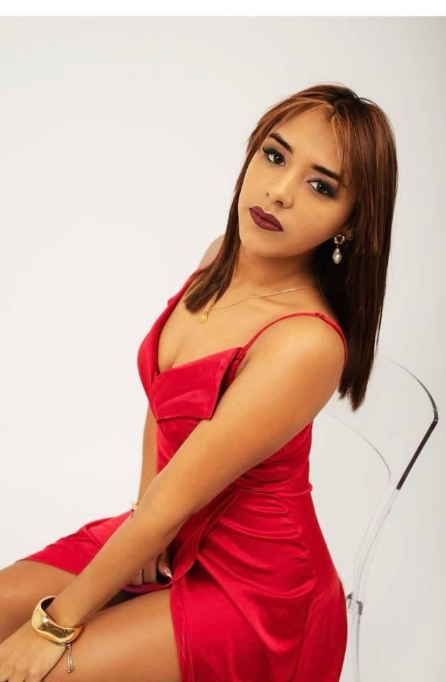 Chica busca chico en Barcelona: 