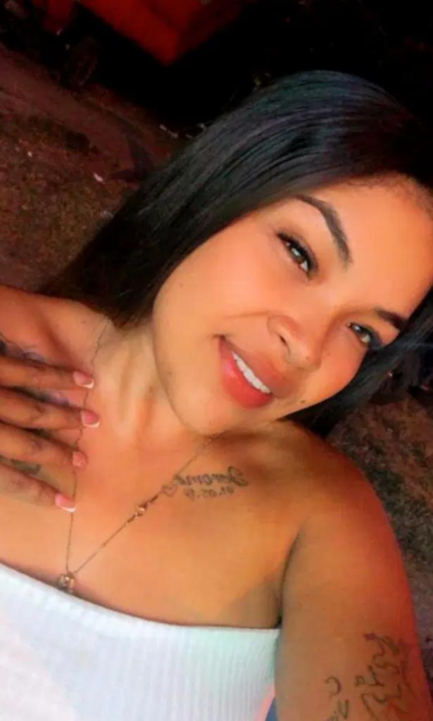 Chica busca chico en Granada: 