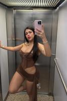 657339213: Chica busca chico en Ibiza