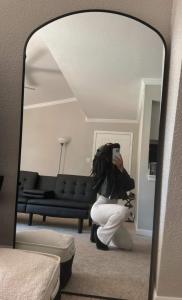 641440117: Chica busca chico en Madrid