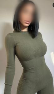 Chica busca chico en Sevilla: 