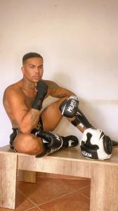 Chico busca chica en Valencia: 