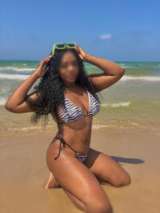 632680848: Chica busca chico en Barcelona