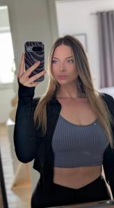 678754697: Chica busca chico en Barcelona