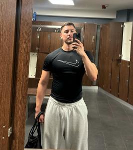 Chico busca chica en Mallorca: 