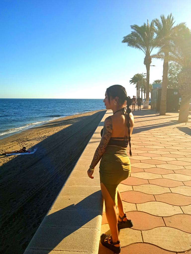 615986971: Virtual en Cádiz