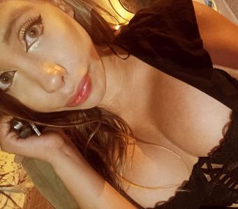 625281598: Chica busca chico en Madrid