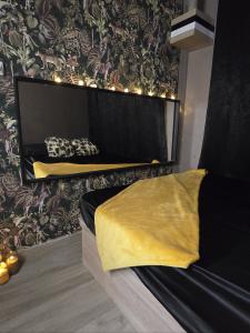 634688464: Chica busca chico en Las Palmas