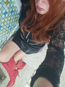 Chica busca chico en Tenerife: 