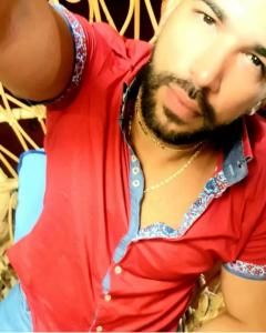 Chico busca chica en Barcelona: 