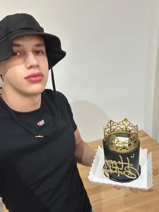 Chico busca chica en Barcelona: 