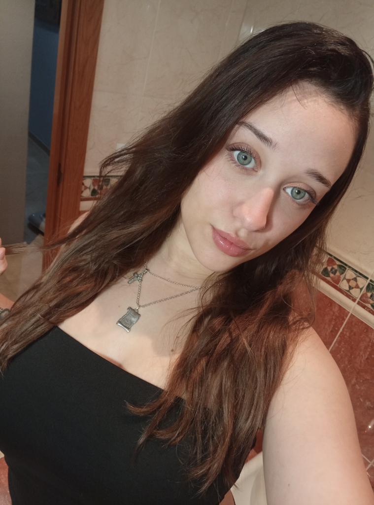 631265835: Chica busca chico en Valladolid