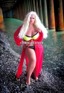 637828903: Chica busca chico en Barcelona