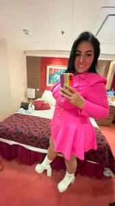 663048571: Chica busca chico en Madrid
