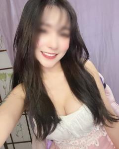 688033799: Chica busca chico en Madrid