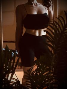 607867464: Chica busca chico en Alicante