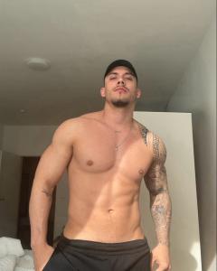 613546949: Chico busca chica en Córdoba