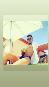 Chico busca chica en Sevilla: 