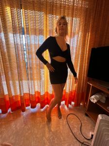 617688313: Chica busca chico en Tarragona