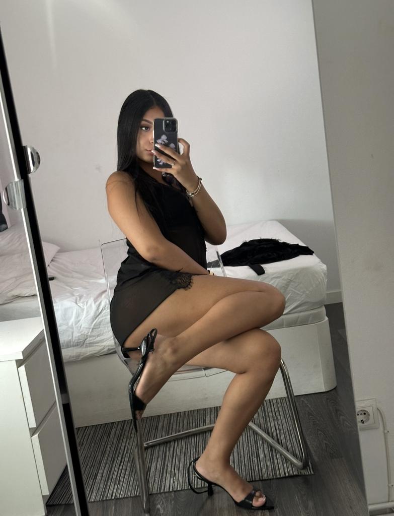 632034460: Travesti en Barcelona