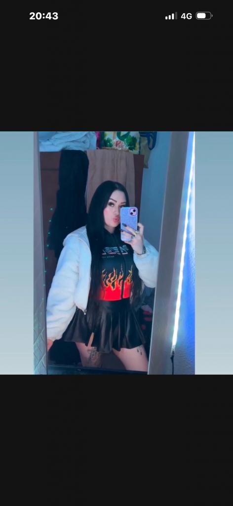 Chica busca chico en Barcelona: 