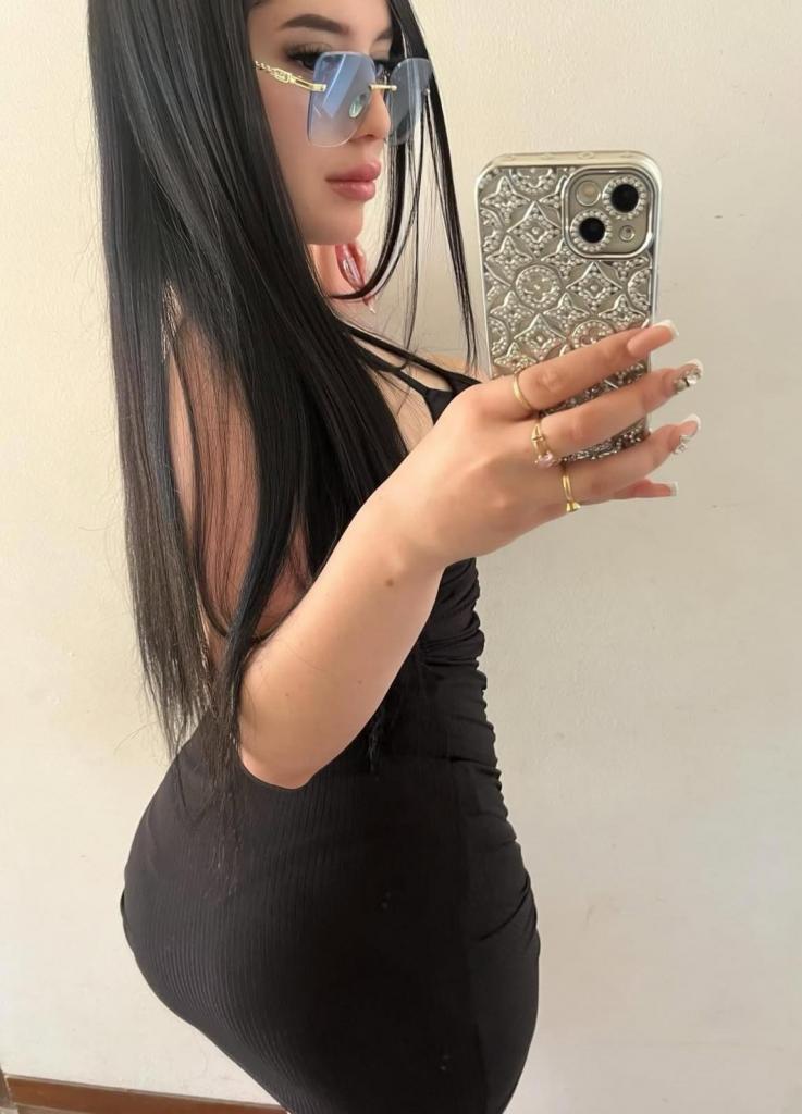 Chica busca chico en Barcelona: 