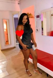 645749114: Chica busca chico en Ibiza