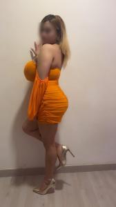 631300571: Chica busca chico en Barcelona