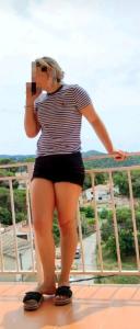 613457854: Chica busca chico en Granada