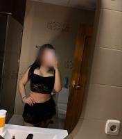 662477533: Chica busca chico en Madrid
