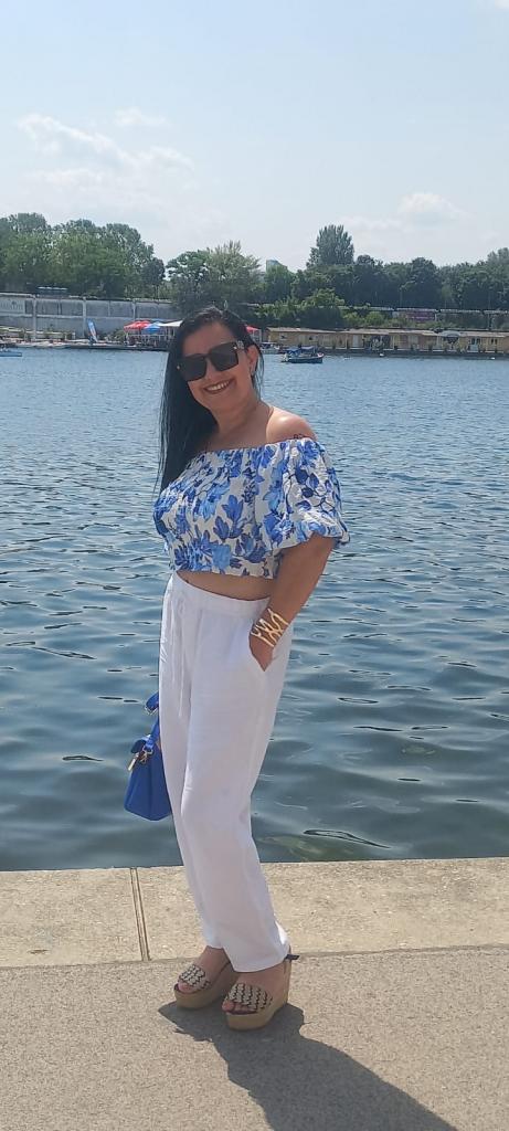 Chica busca chico en Granada: 