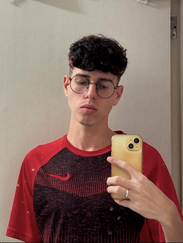 Chico busca chica en Málaga: 