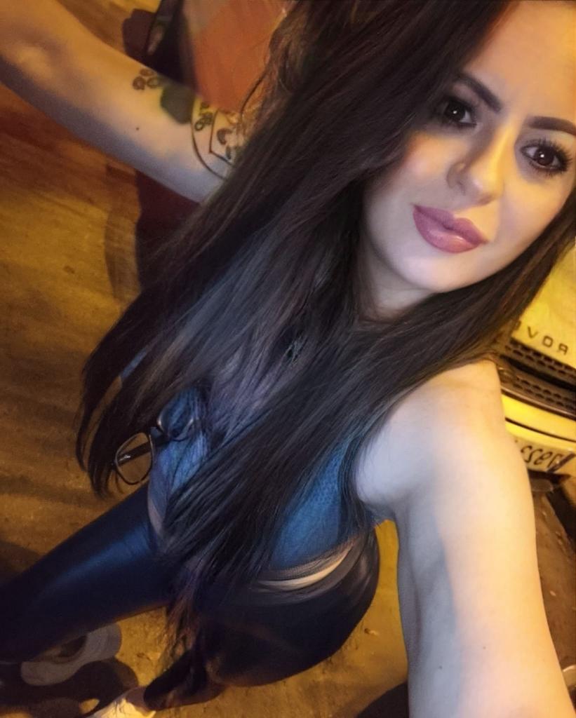 Chica busca chico en Murcia: 