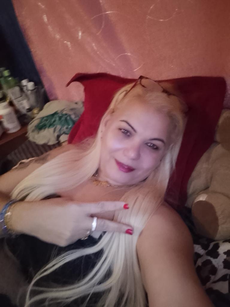 Chica busca chico en La Rioja: 