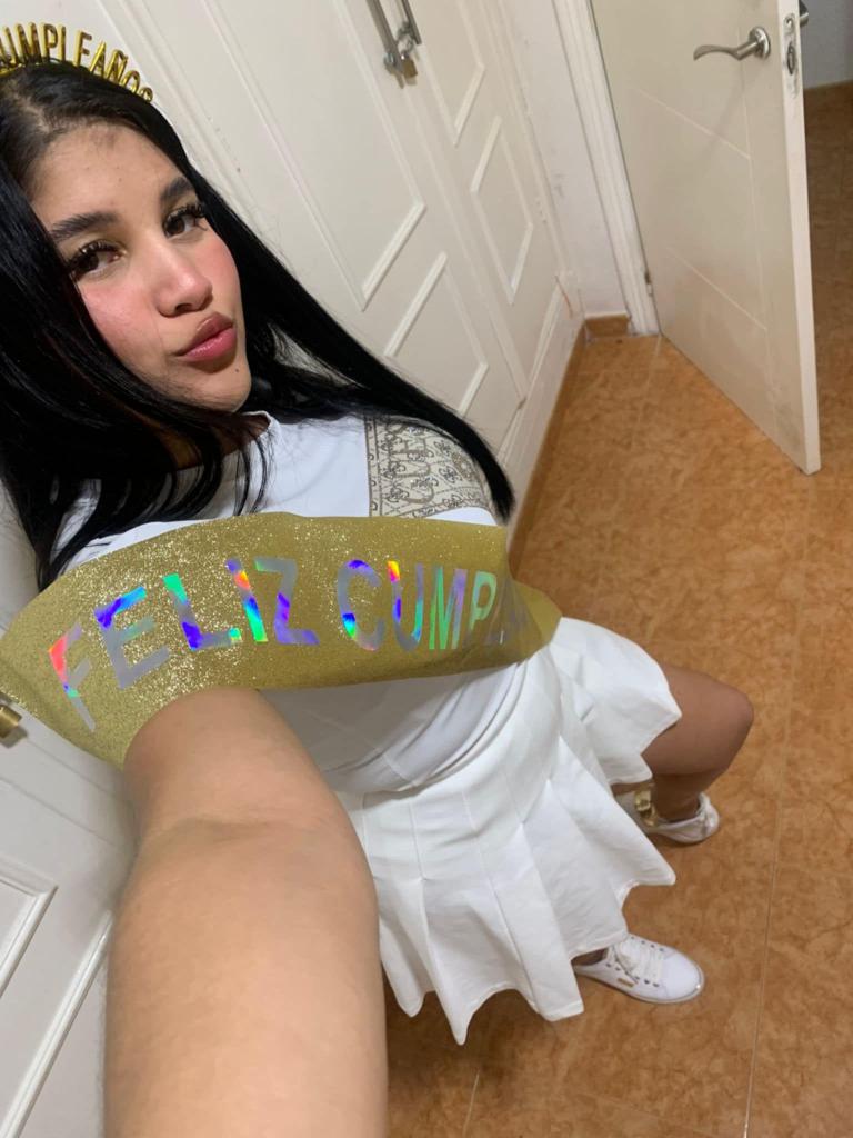 Chica busca chico en Almería: 