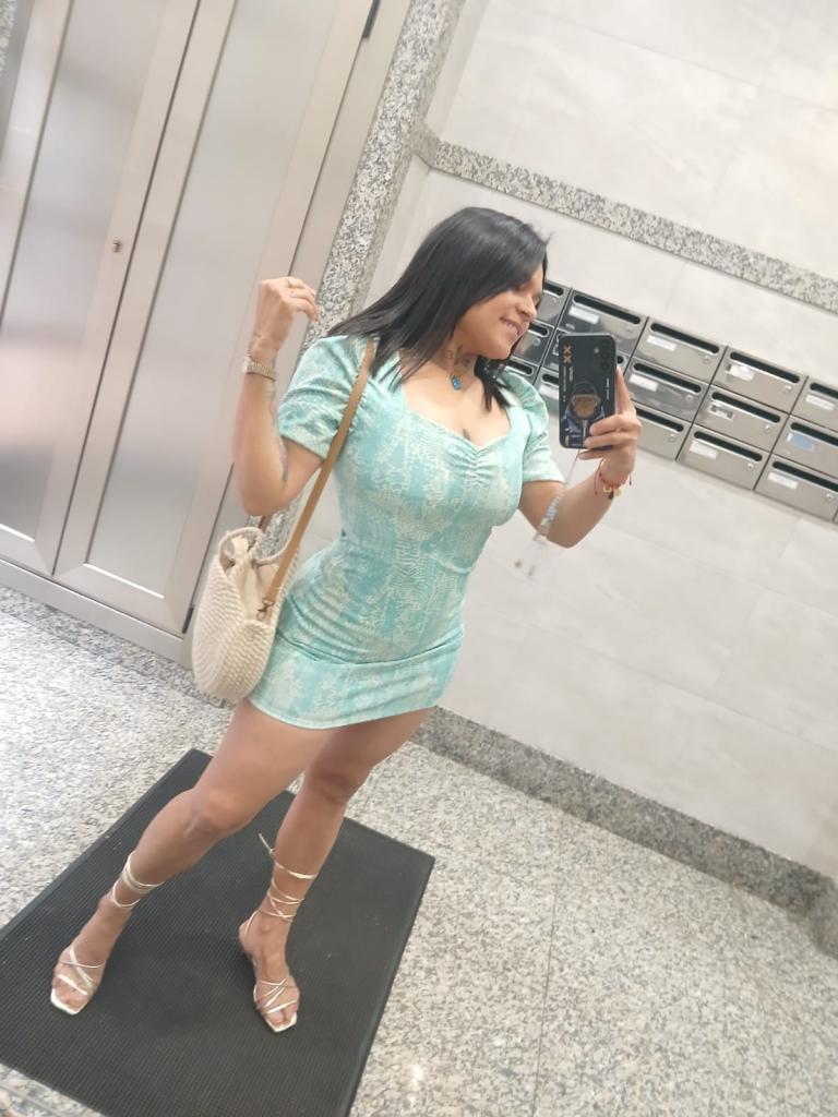 620421959: Chica busca chico en Lérida