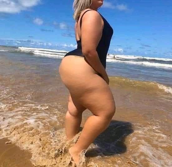 Chica busca chico en Granada: 