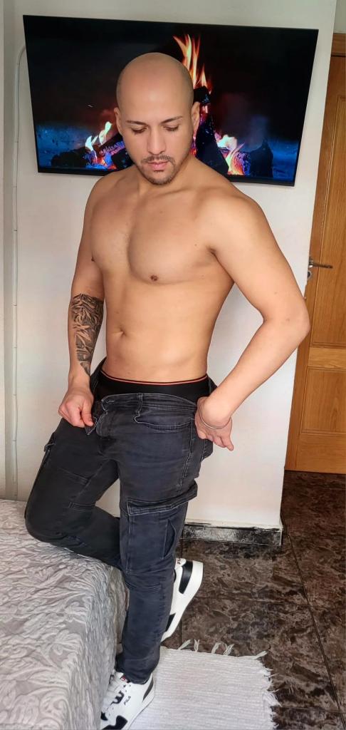 Chico busca chica en Valencia: 