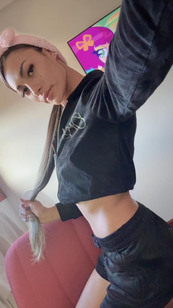 670645355: Transexual en Zaragoza