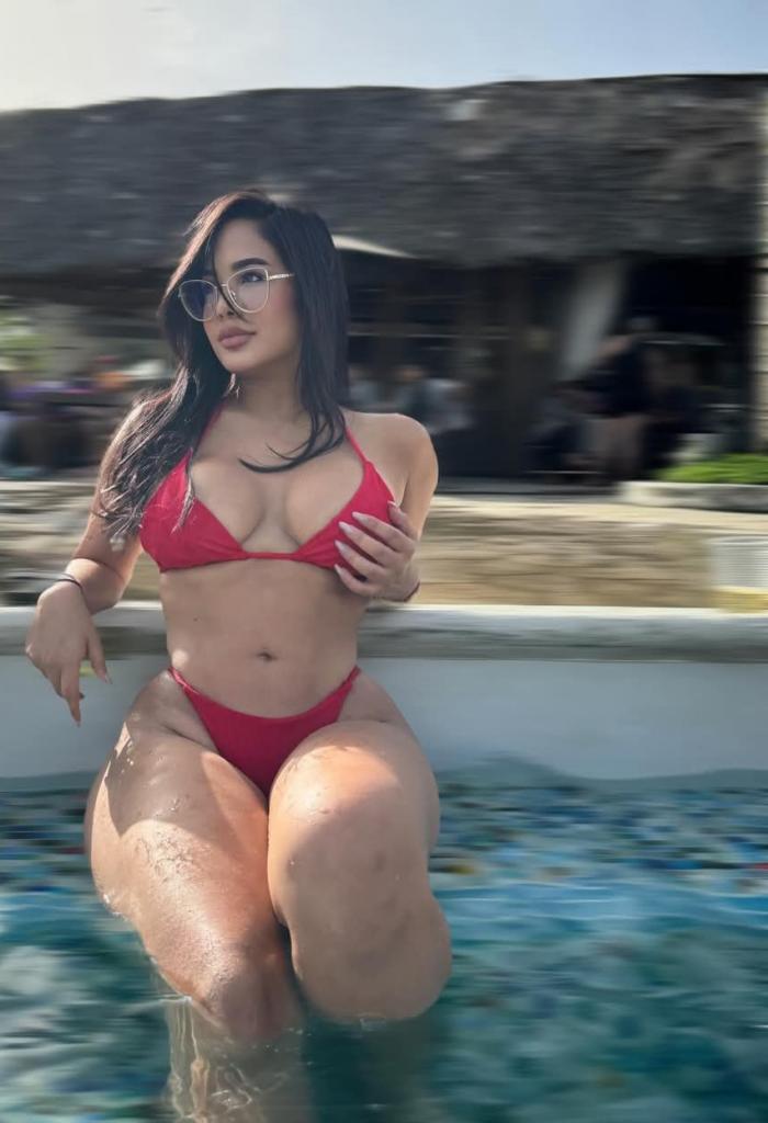 660048511: Chica busca chico en Asturias