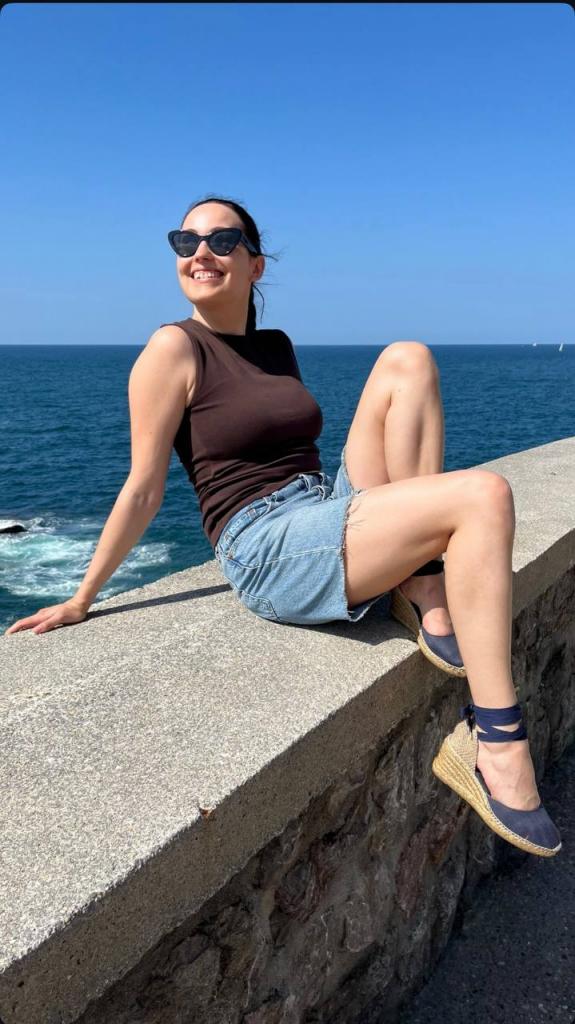 644730088: Chica busca chico en Madrid