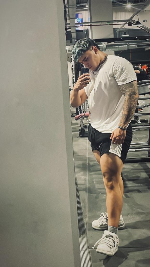 Chico busca chica en Alicante: 