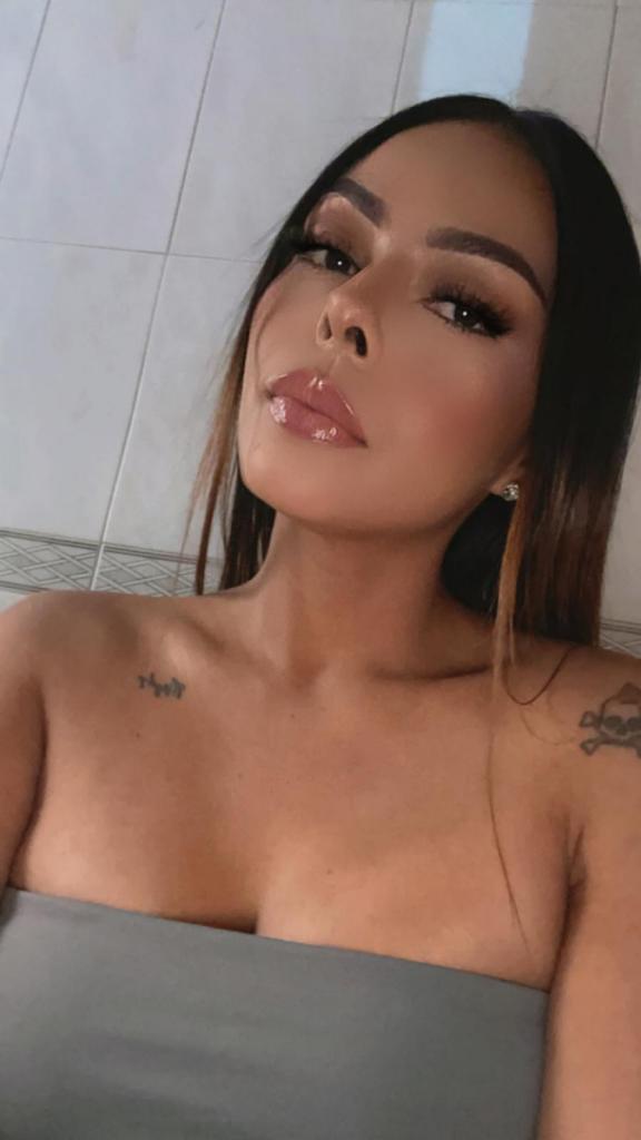 617508073: Chica busca chico en Las Palmas