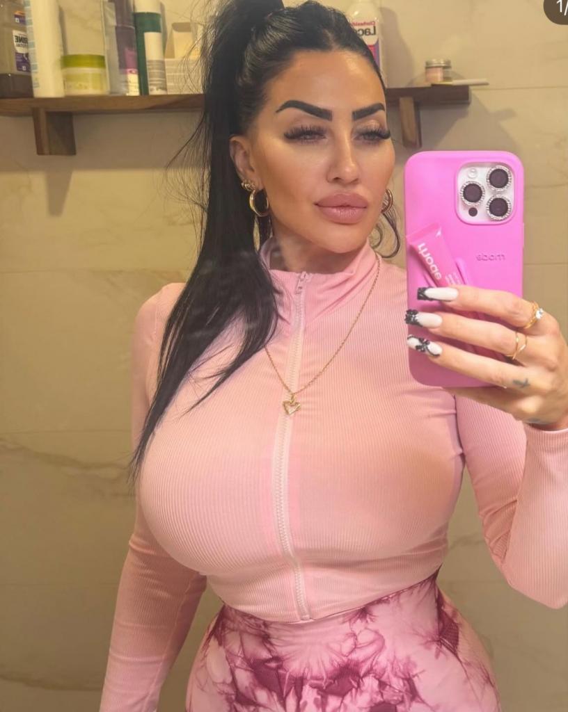 Chica busca chico en Barcelona: 