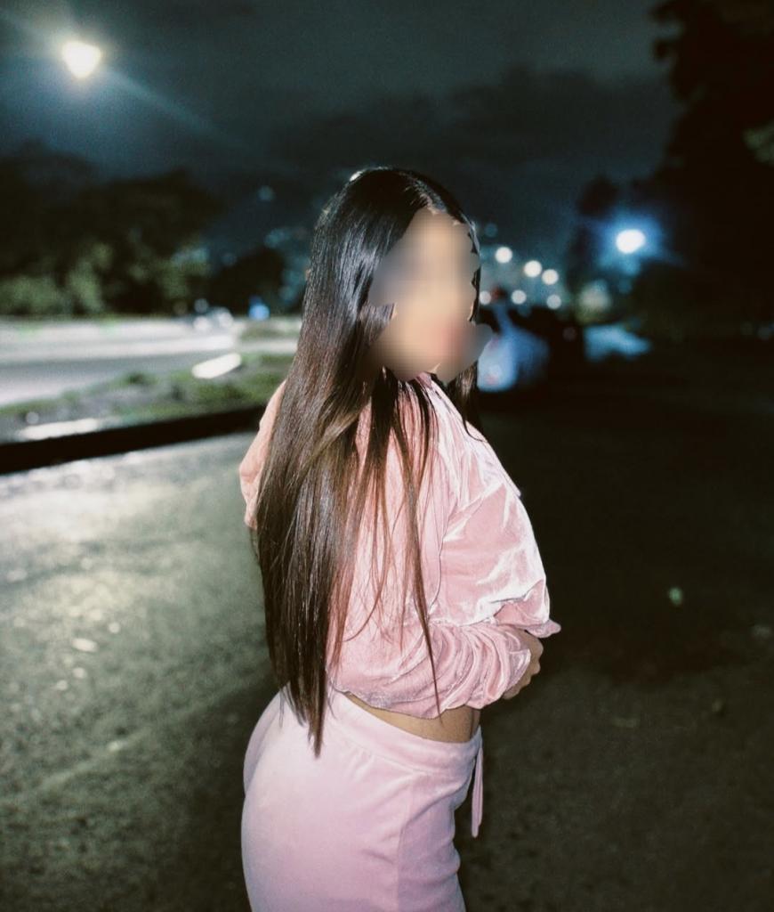 Chica busca chico en Pontevedra: 